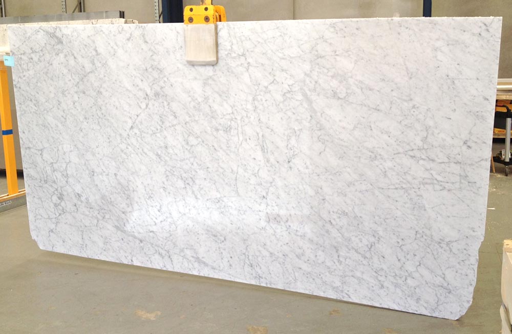 Prezzi lastre marmo di Carrara - Vendita marmi Carrara Home - Maac Marmi  Carrara Srls